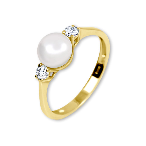 Zlatý prsten s perlou a zirkony Běla Velikost a váha prstenu: 55 (váha 2,75g)