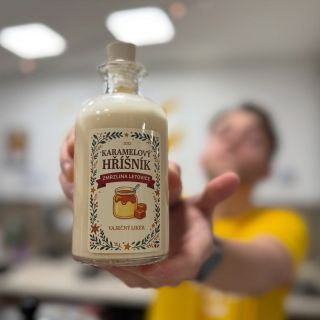 Karamelový Hříšník, Pistachiónek nebo Zmrzlinový klasik? 🥚🍹 To jsou naše letovické Vaječňáky z naší zmrzlinárny 🔥🤩 Pro...