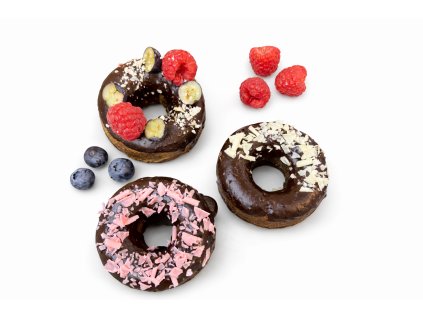 Sladké donuty s ovocnými doplňky