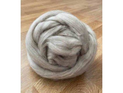 šedý polwarth