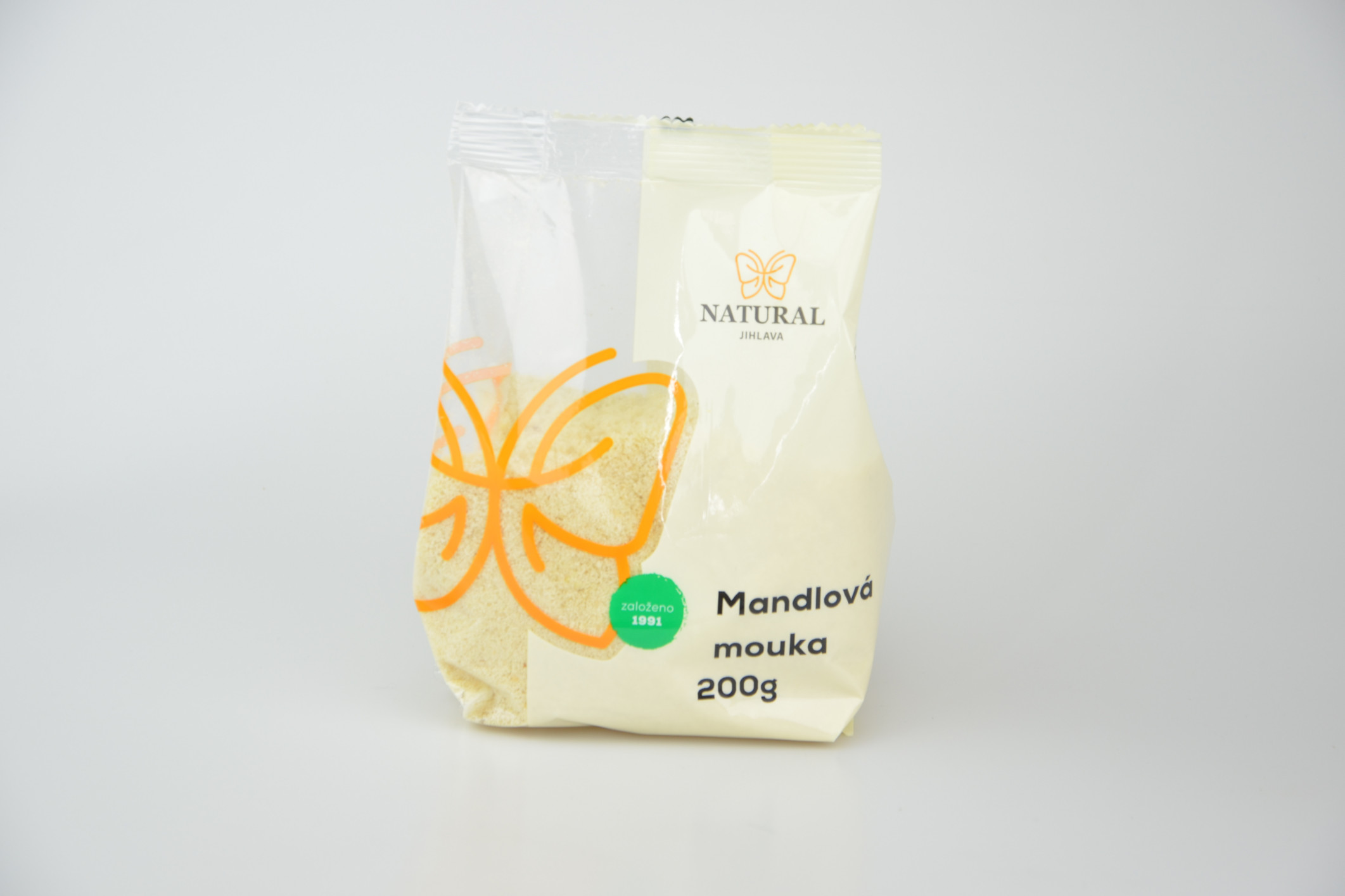 Mandlová mouka jemně mletá NATURAL 200 g