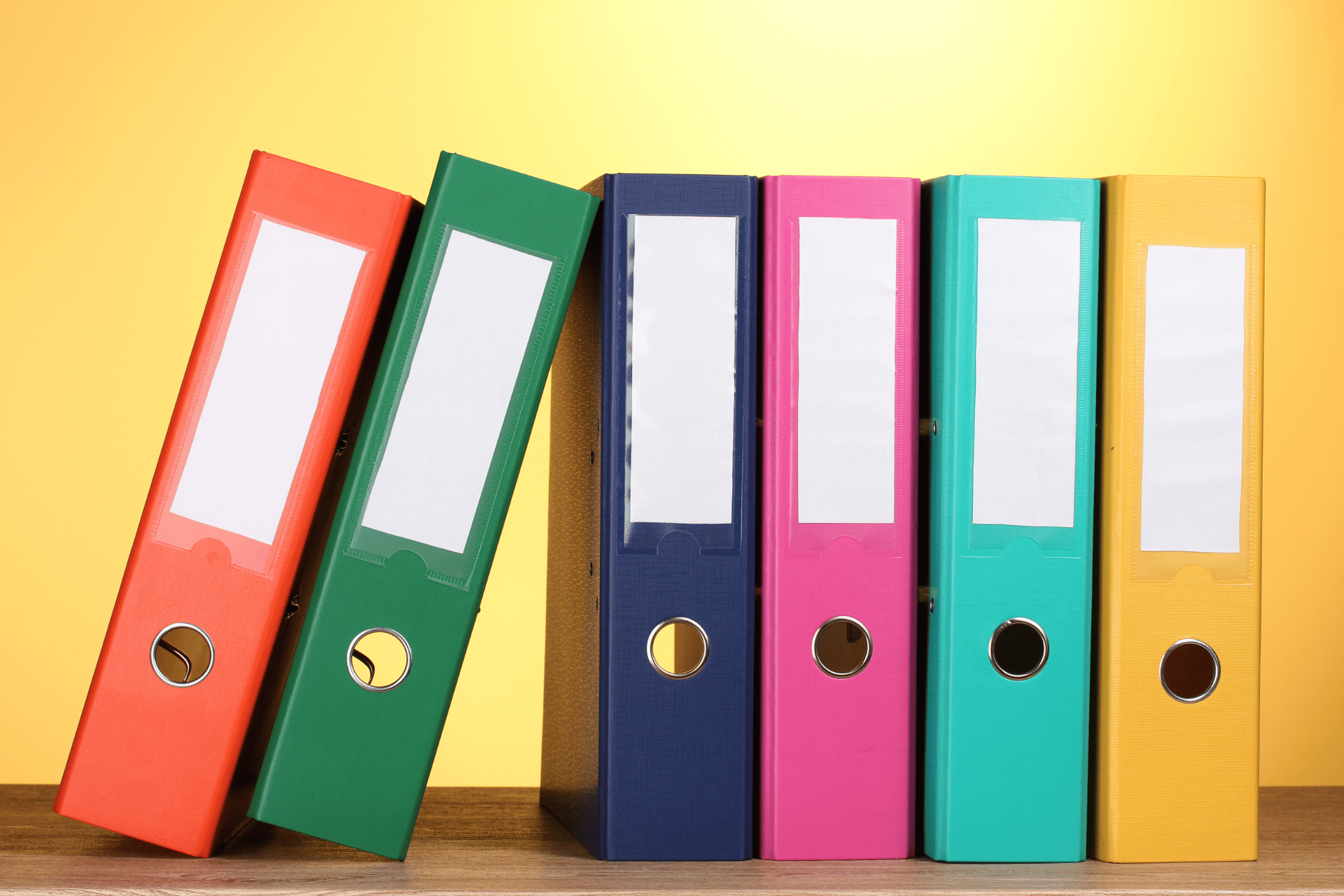 Pořadače na papíry: Srovnání oblíbených značek