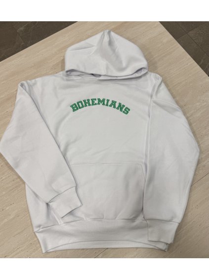 Mikina bílá s kapucí a kapsou -  výšivka BOHEMIANS zelená