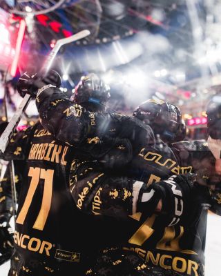 For a better day 💛 #HOLD2026 Ve čtvrtek pokračujeme 🎫 hcsparta.cz/vstupenky