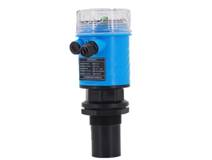 Sensore di livello a ultrasuoni per serbatoi