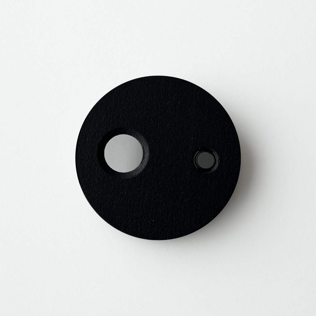 Čierna krytka na Presence FM senzor