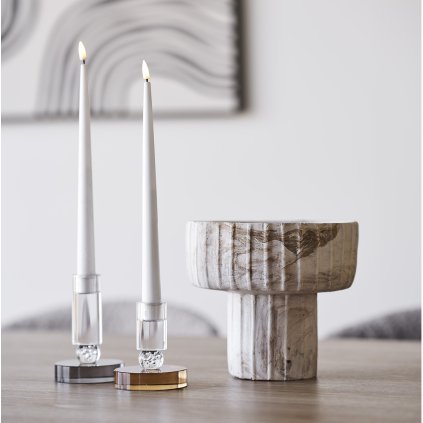 TRANSPARENTNÝ SVIETNIK