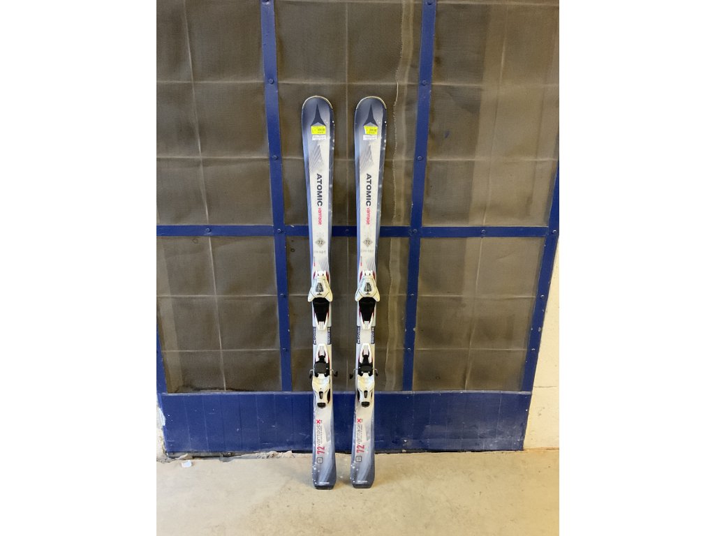sjezdové lyže set bazar - atomic vantage wmn x72  lit 10