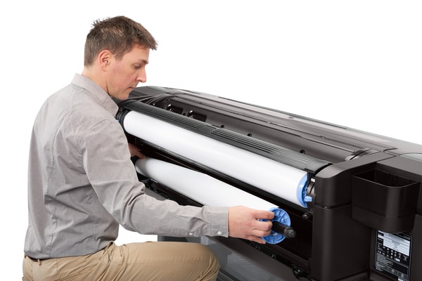 HP DesignJet Z6 – zakladanie média