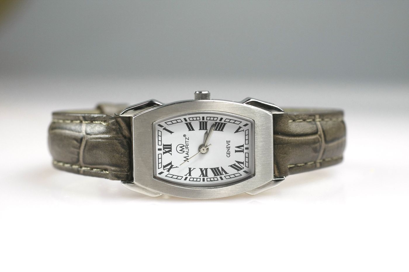 Dámské hodinky Mauritz Genéve RS0204, cartier 0,18 Kg GIGA Sklad5 RS0204