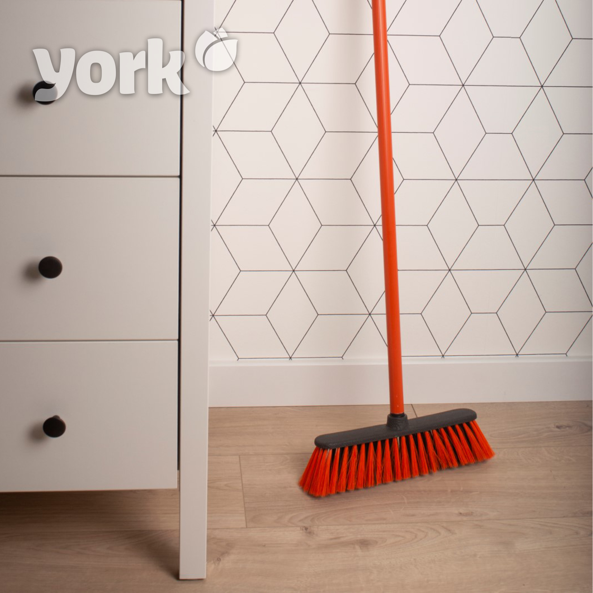 Koště AZUR s násadou 0,28Kg GIGA Sklad 5 D26-051030