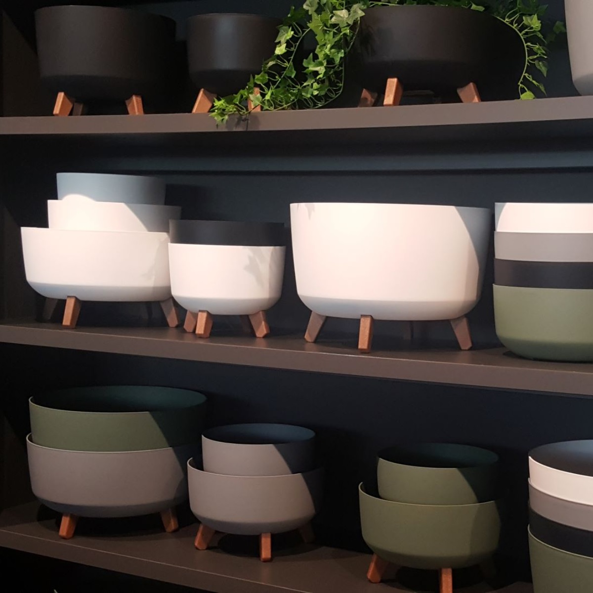 Květináč GRACIA TUBUS SLIM 23,9cm bílý 0,72 Kg GIGA Sklad5 PPDGTL240-S449