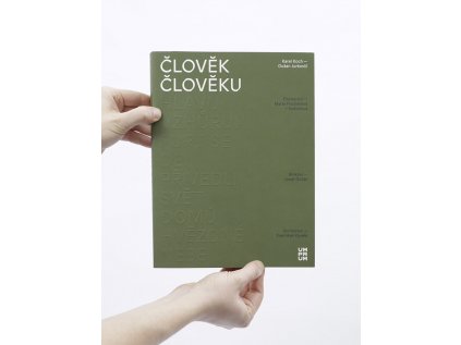 clovek coveku cover