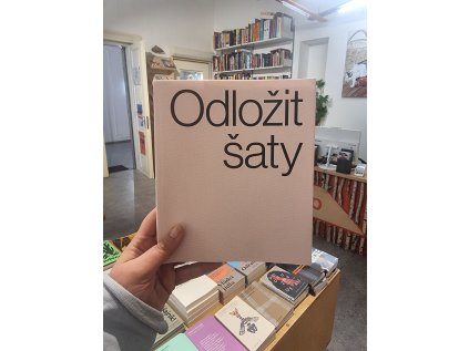 Odložit šaty