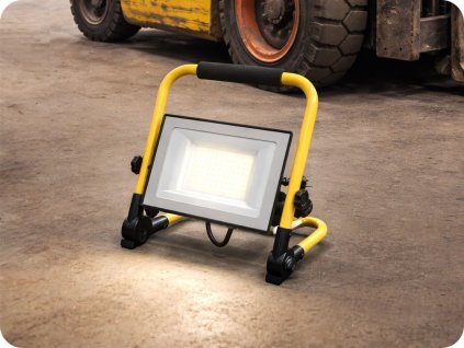 LED-Scheinwerfer mit klappbarem Stativ, 50 W, 4270 lm, Kabel mit Stecker, CREE-Chip