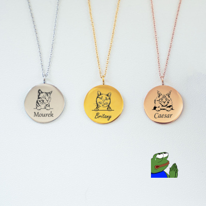 Nahrdelnik s kockou a vlastnim textem