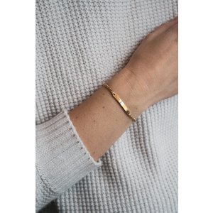 Dámský náramek s textem Oblouk ve zlaté barvě
