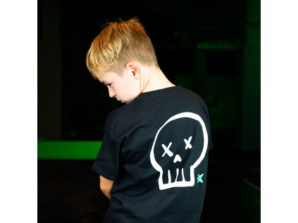 Dětské černé tričko FREEX s lebkou