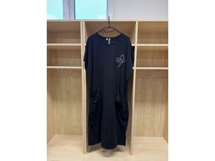 Oversize šaty s kapsami