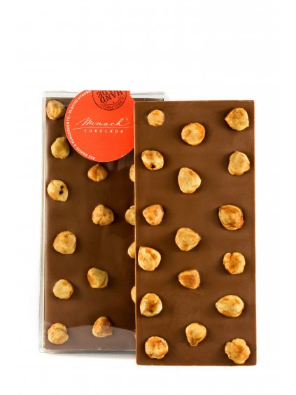 Mléčná čokoláda s lískovými ořechy