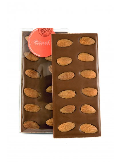 Mléčná čokoláda s mandlemi