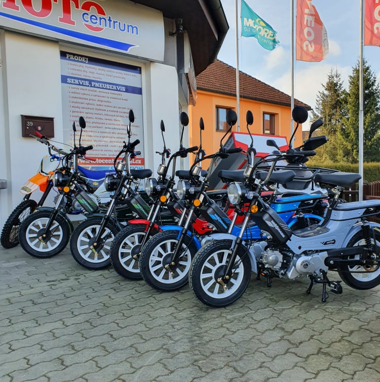 Moped mpKorádo Supermaxi 50 EFI - reálné fotky všech barev