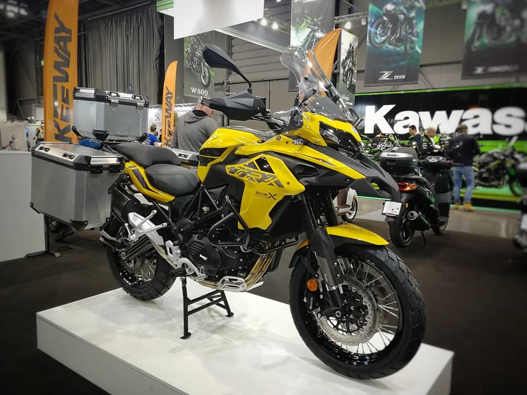 Benelli TRK 502 X ve žluté barvě jako limitovaná edice - testovací jízdy!