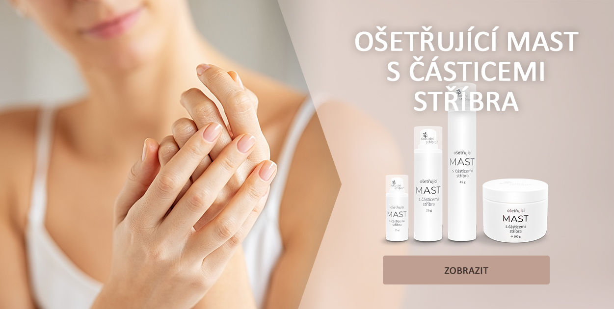 Ošetřující mast s částicemi stříbra