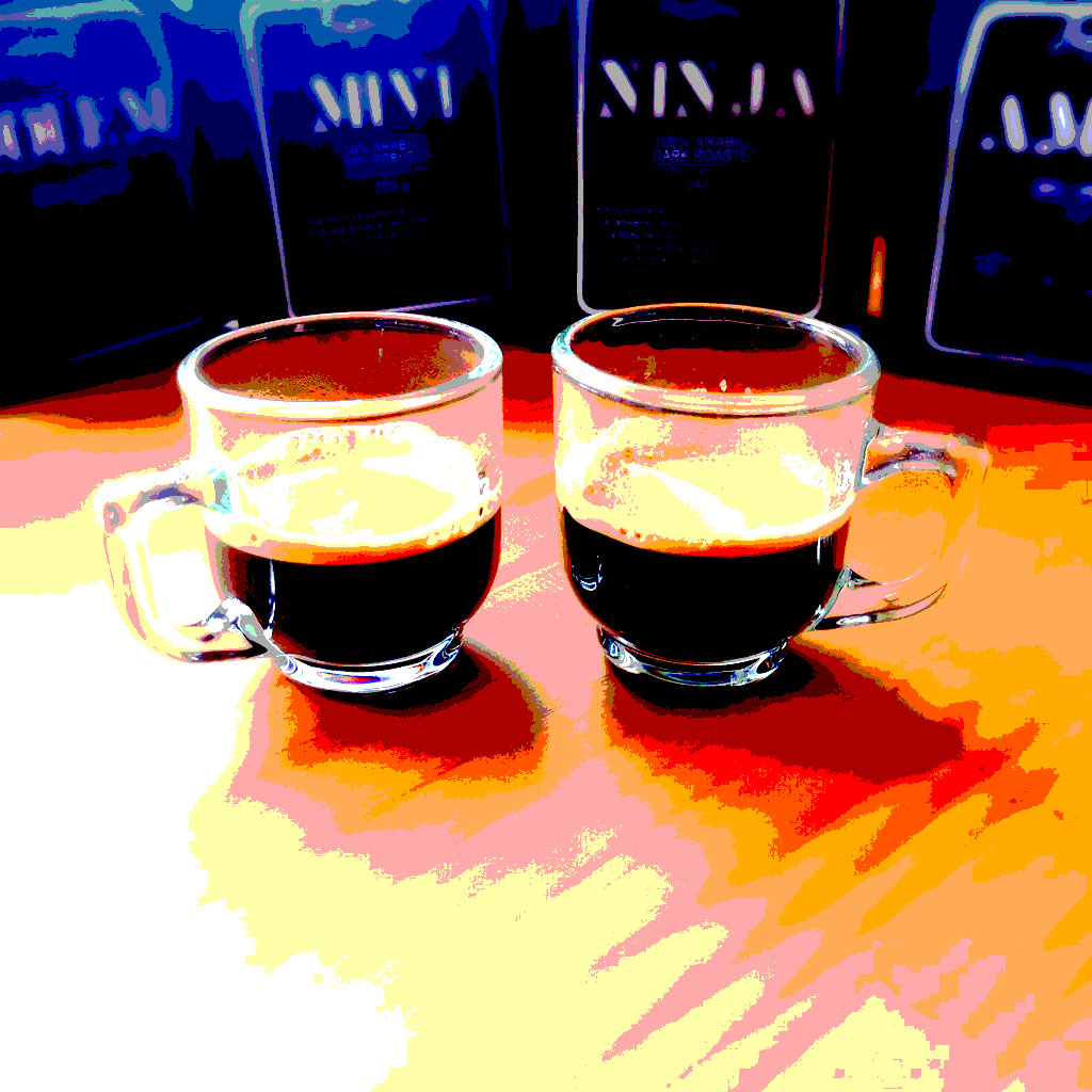 Dárek ŠÁLEK ke každému půl kilu KÁVY CoffeeZ