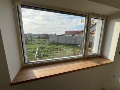 Dřevěný parapet bez nosu - BUK 20mm
