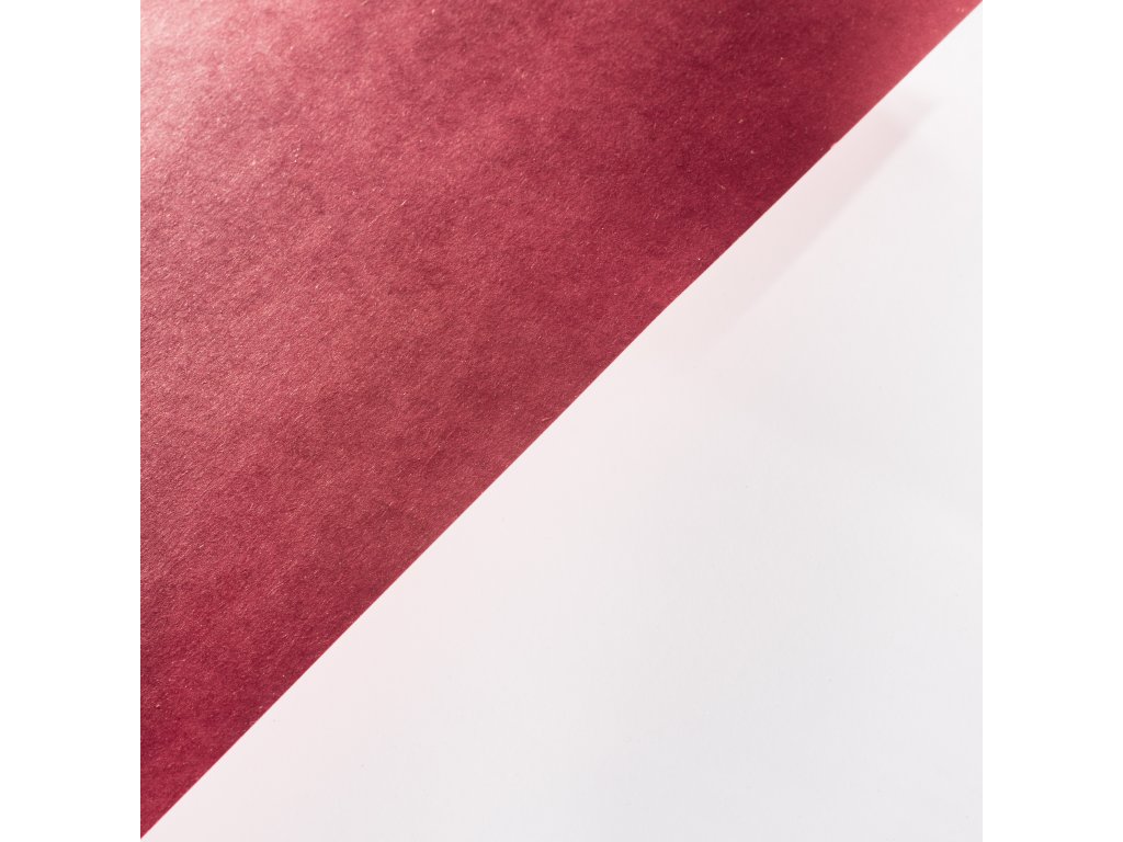 Červený vintage, 200 g, 68 x 48, dřevitý