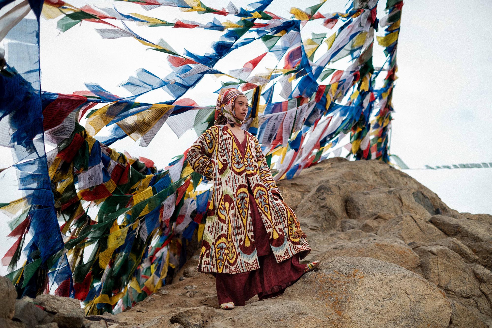 TALISMAN – MODERNÍ POJETÍ HIMÁLAJSKÉ TRADICE KDE POMÁHÁ NAŠE NEZISKOVKA