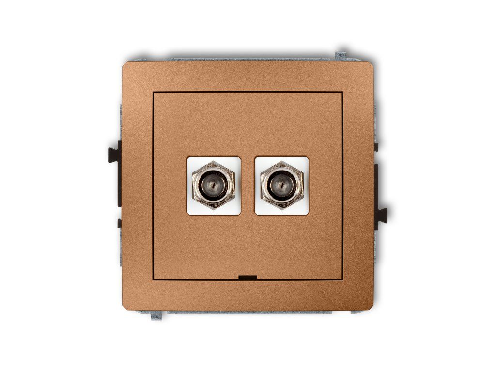 Double antenna F type socket (SAT) mechanism