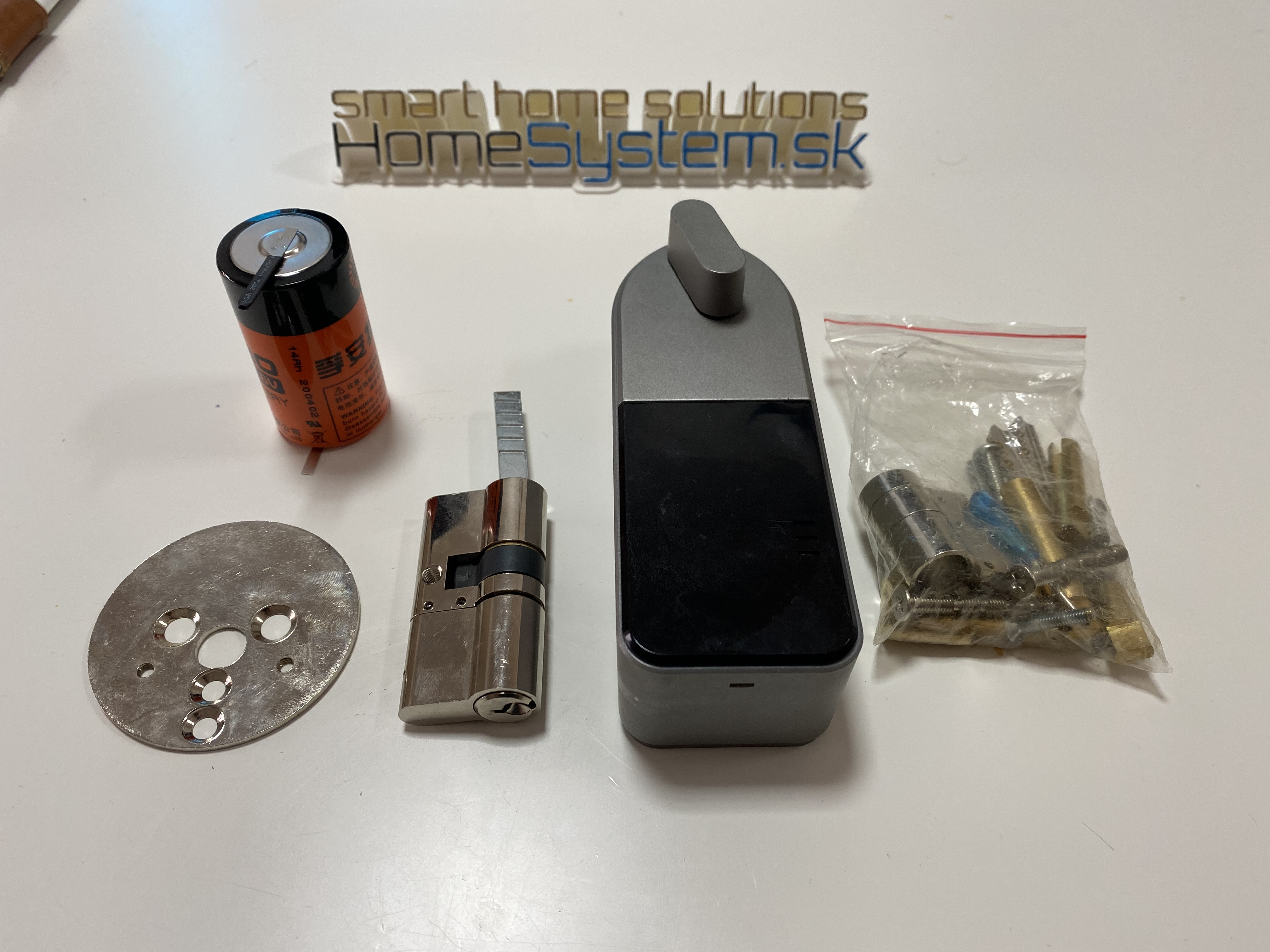 Danalock Square (Z-Wave+Bluetooth)