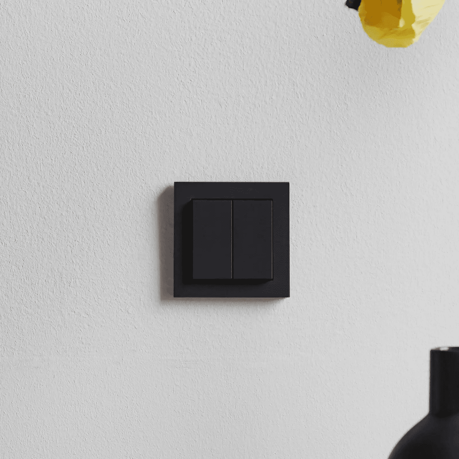 Senic Friends of Hue Switch