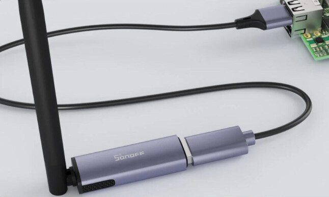 Sonoff Dongle Plus MG24 USB adaptér (ZigBee 3.0/Thread)