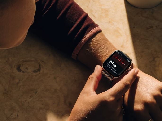 Aplikácia EKG na Apple Watch Series 12