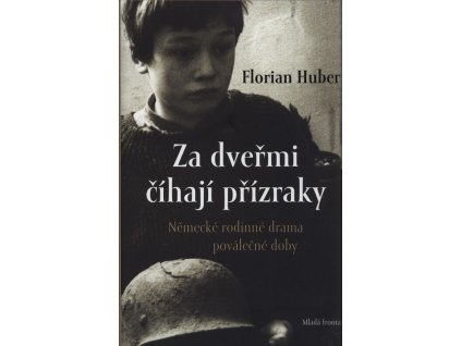 Za dveřmi číhají přízraky