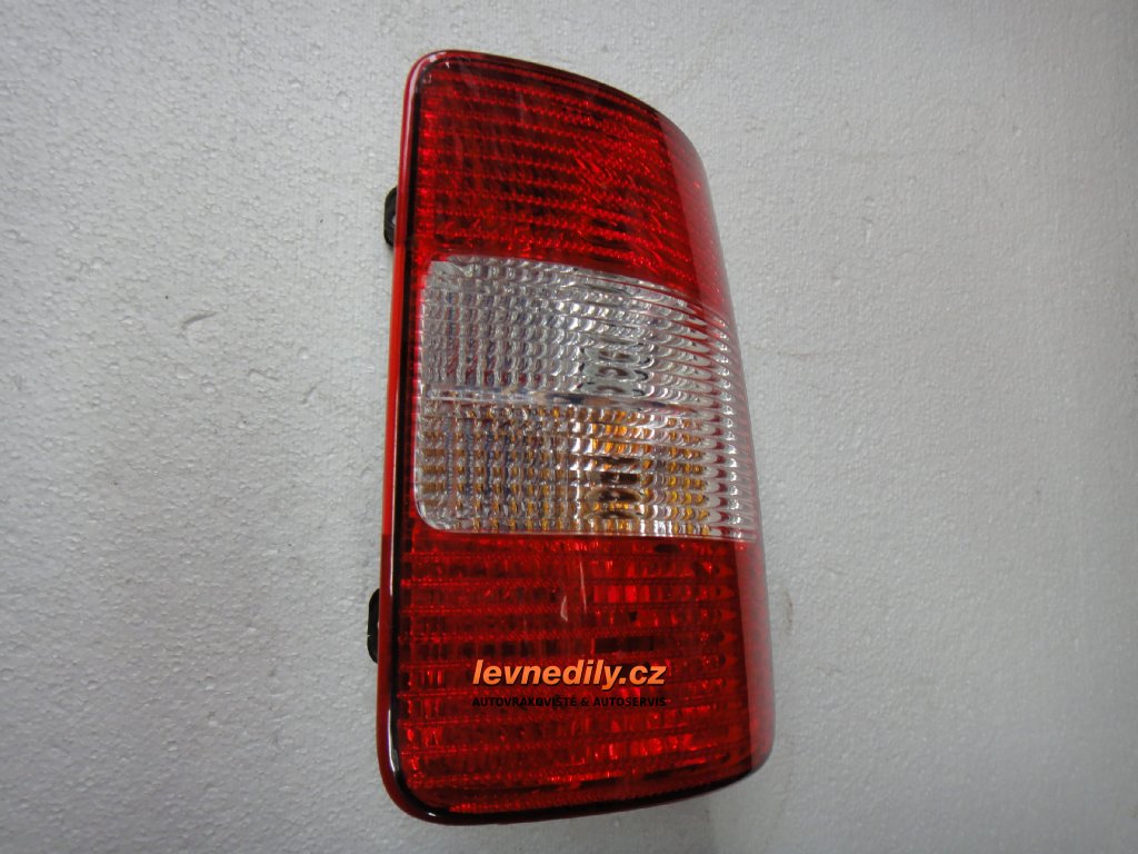 Levé zadní světlo VW Caddy 2K0945095B