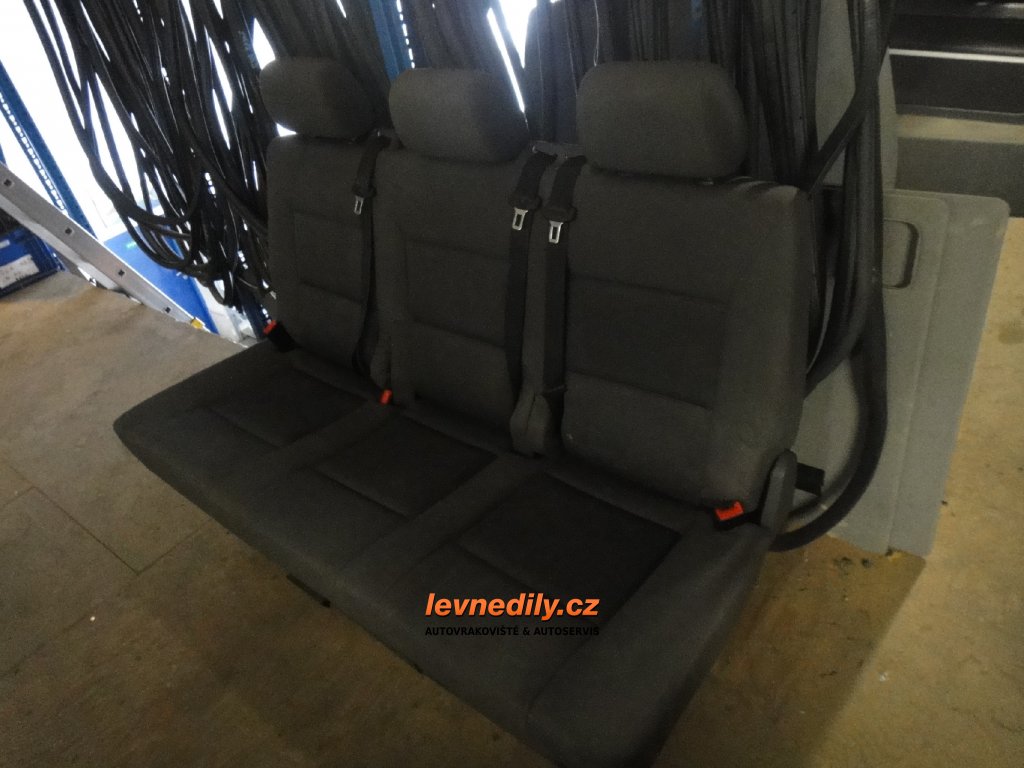 Zadní lavice sedadla VW Transporter T5 Multivan – levnedily.cz | Praha,  Přišimasy