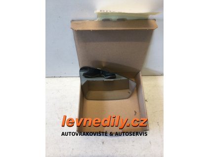 Pravé Sklíčko Zrcátka VW Touareg 761857522A