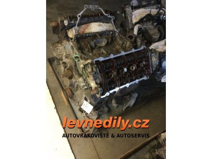 Motor BFM 4.2i 246kw A8 Na díly