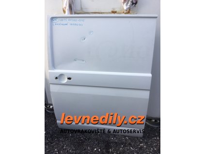 Levé Boční posuvné dveře VW T5 RV 2003-2015 7E0843107