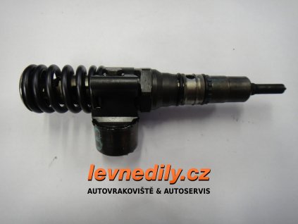 Vstřikovací tryska VW Audi Seat Škoda 03G130073G