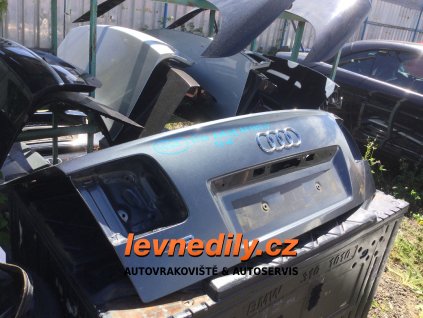 Víko Kufru Audi S8 3D 4E RV 2003 -> 4E0827023C