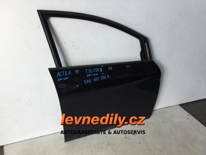 Pravé přední dveře Seat Altea Toledo III 5P0831056A