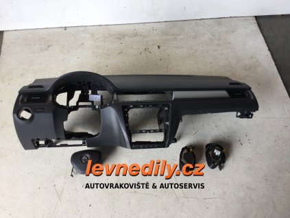 Palubní deska 5JB857343 9B9 Škoda Rapid komplet