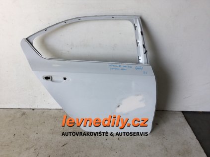 Pravé zadní dveře Škoda Octavia III 5E5833052A sedan