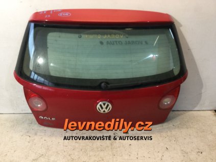 Páté dveře VW Golf V