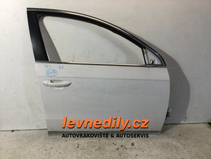 Pravé přední dveře VW Passat B7